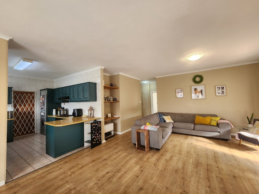 3 Bedroom Property for Sale in King George Park Western Cape